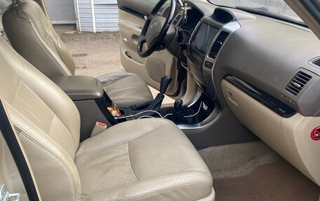 Toyota Land Cruiser Prado 120 рестайлинг, 2008 год, 1 980 000 рублей, 9 фотография