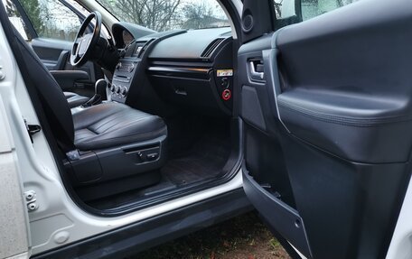 Land Rover Freelander II рестайлинг 2, 2014 год, 1 980 000 рублей, 15 фотография