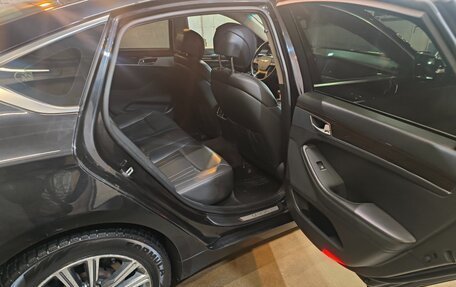 Genesis G80 I, 2017 год, 2 100 000 рублей, 14 фотография