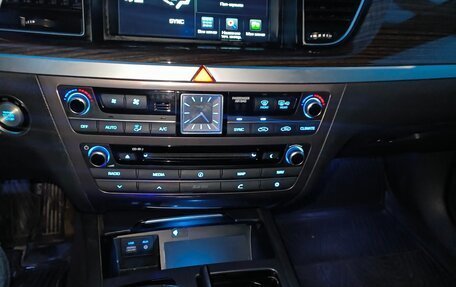 Genesis G80 I, 2017 год, 2 100 000 рублей, 34 фотография