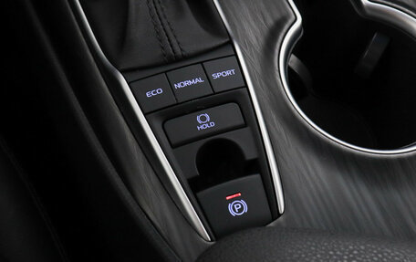 Toyota Camry, 2023 год, 4 197 000 рублей, 15 фотография