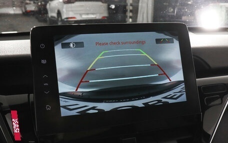 Toyota Camry, 2023 год, 4 197 000 рублей, 14 фотография