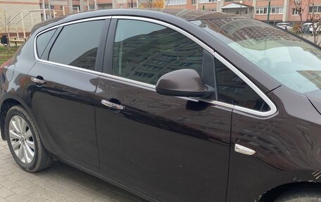 Opel Astra J, 2013 год, 780 000 рублей, 3 фотография