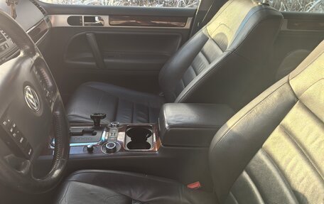 Volkswagen Touareg III, 2009 год, 1 650 000 рублей, 11 фотография