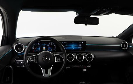 Mercedes-Benz A-Класс, 2021 год, 2 944 434 рублей, 6 фотография