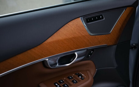 Volvo XC90 II рестайлинг, 2019 год, 3 799 000 рублей, 14 фотография