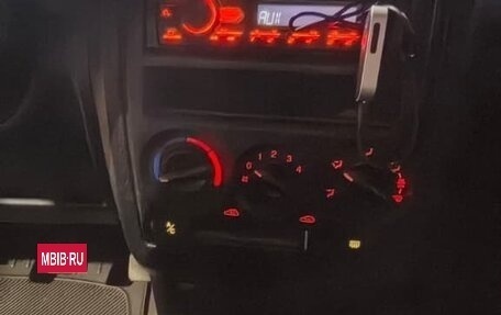 Hyundai Getz I рестайлинг, 2004 год, 370 000 рублей, 15 фотография