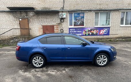 Skoda Octavia, 2018 год, 1 820 000 рублей, 5 фотография