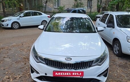 KIA Optima IV, 2019 год, 1 100 000 рублей, 3 фотография