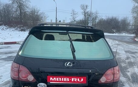 Lexus RX IV рестайлинг, 2000 год, 950 000 рублей, 4 фотография