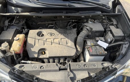 Toyota RAV4, 2018 год, 2 590 000 рублей, 3 фотография