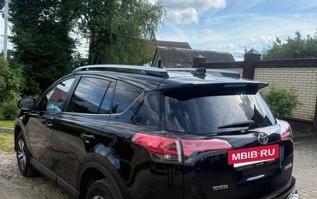 Toyota RAV4, 2018 год, 2 590 000 рублей, 5 фотография