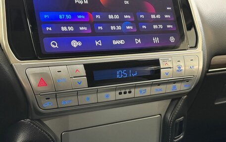 Toyota Land Cruiser Prado 150 рестайлинг 2, 2019 год, 6 100 000 рублей, 15 фотография