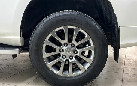 Toyota Land Cruiser Prado 150 рестайлинг 2, 2019 год, 6 100 000 рублей, 19 фотография