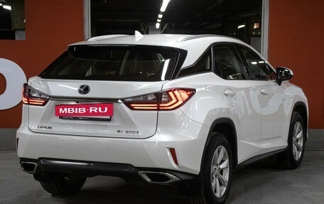 Lexus RX IV рестайлинг, 2017 год, 2 849 000 рублей, 5 фотография