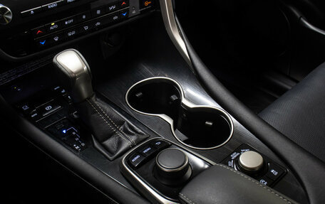 Lexus RX IV рестайлинг, 2017 год, 2 849 000 рублей, 17 фотография