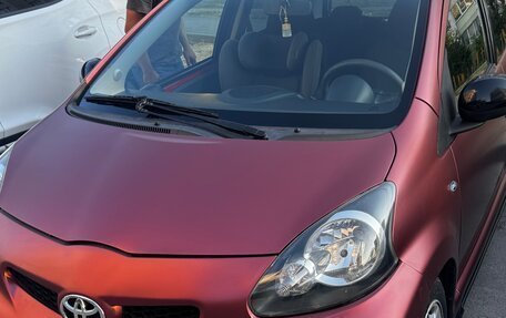 Toyota Aygo II, 2009 год, 750 000 рублей, 2 фотография