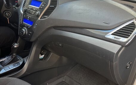 Hyundai Santa Fe III рестайлинг, 2013 год, 1 400 000 рублей, 8 фотография