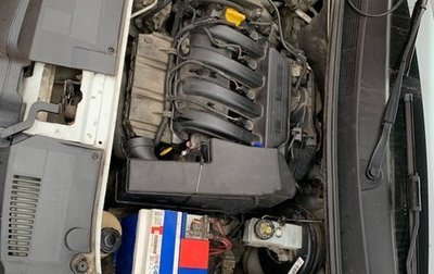 Renault Logan II, 2018 год, 950 000 рублей, 1 фотография