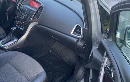 Opel Astra J, 2012 год, 490 000 рублей, 2 фотография