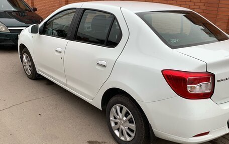 Renault Logan II, 2018 год, 950 000 рублей, 11 фотография