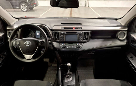 Toyota RAV4, 2016 год, 1 949 000 рублей, 17 фотография