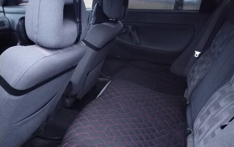 Mazda 626, 1993 год, 385 000 рублей, 13 фотография