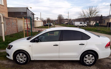 Volkswagen Polo VI (EU Market), 2015 год, 950 000 рублей, 2 фотография