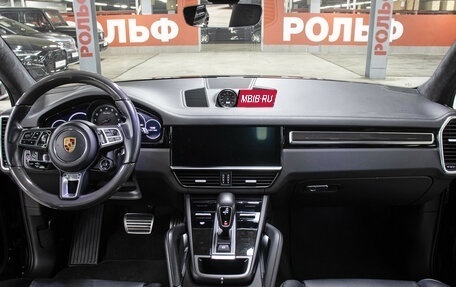 Porsche Cayenne III, 2018 год, 8 000 000 рублей, 14 фотография