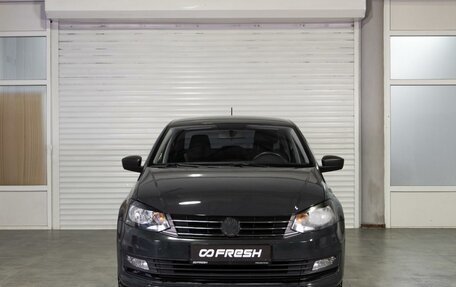 Volkswagen Polo VI (EU Market), 2015 год, 879 000 рублей, 3 фотография