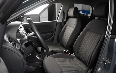 Volkswagen Polo VI (EU Market), 2015 год, 879 000 рублей, 10 фотография