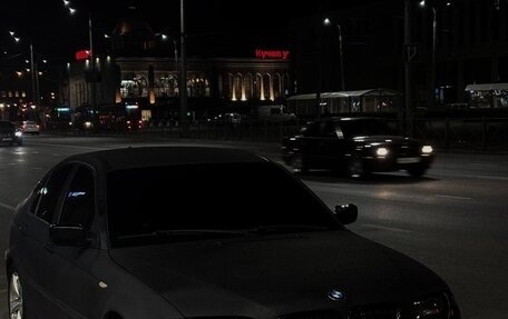 BMW 3 серия, 2003 год, 599 999 рублей, 1 фотография