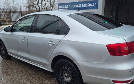 Volkswagen Jetta VI, 2013 год, 700 000 рублей, 10 фотография