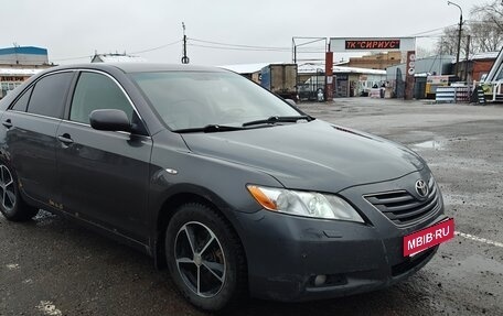 Toyota Camry, 2008 год, 550 000 рублей, 2 фотография