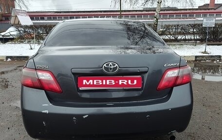 Toyota Camry, 2008 год, 550 000 рублей, 4 фотография