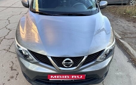 Nissan Qashqai, 2017 год, 1 780 000 рублей, 2 фотография