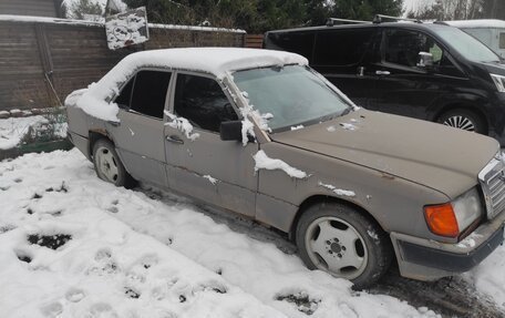 Mercedes-Benz E-Класс, 1992 год, 135 000 рублей, 2 фотография