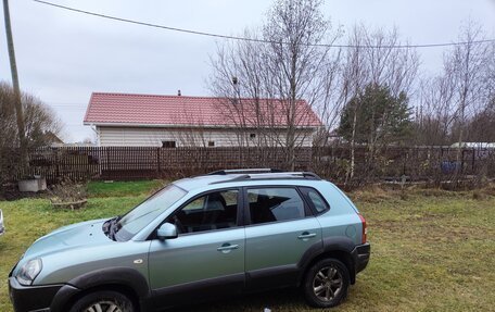 Hyundai Tucson III, 2008 год, 750 000 рублей, 2 фотография