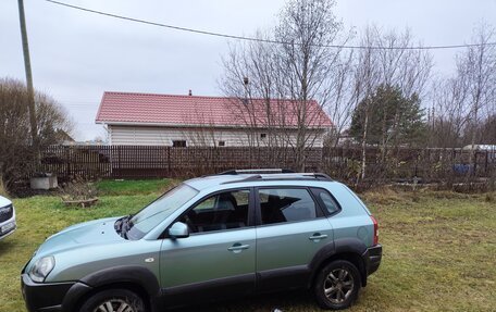 Hyundai Tucson III, 2008 год, 750 000 рублей, 3 фотография