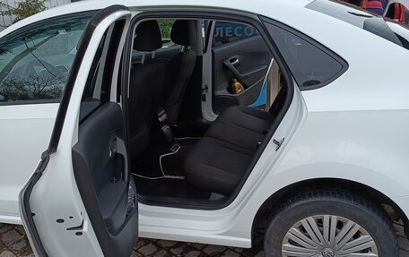 Volkswagen Polo VI (EU Market), 2017 год, 1 200 000 рублей, 4 фотография