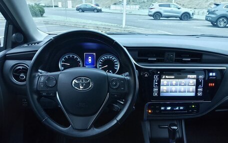 Toyota Corolla, 2018 год, 1 797 900 рублей, 9 фотография