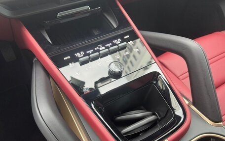 Porsche Cayenne III, 2025 год, 14 877 000 рублей, 9 фотография