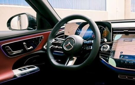 Mercedes-Benz E-Класс, 2025 год, 7 650 000 рублей, 14 фотография