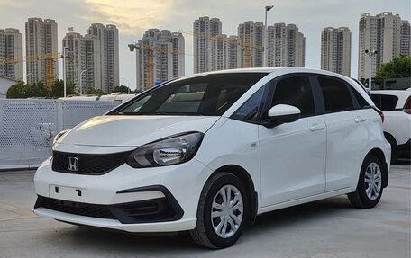 Honda Fit, 2022 год, 1 000 013 рублей, 3 фотография