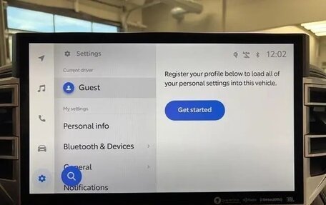Toyota Tundra, 2022 год, 7 490 000 рублей, 25 фотография