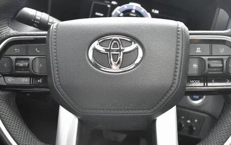 Toyota Tundra, 2022 год, 7 360 000 рублей, 19 фотография