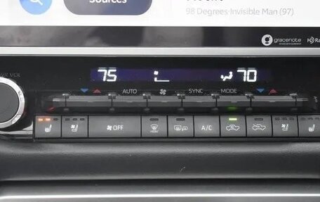 Toyota Tundra, 2022 год, 7 360 000 рублей, 27 фотография