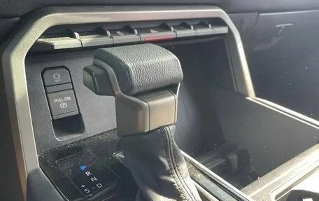 Toyota Tundra, 2022 год, 6 730 000 рублей, 5 фотография