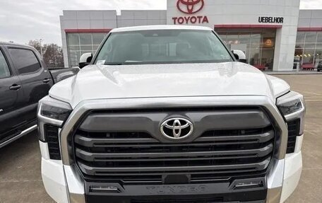 Toyota Tundra, 2022 год, 7 230 000 рублей, 1 фотография