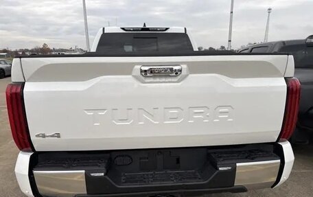 Toyota Tundra, 2022 год, 7 230 000 рублей, 6 фотография